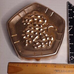 Vintage West End Hanging Grapes Copper Jello Mold